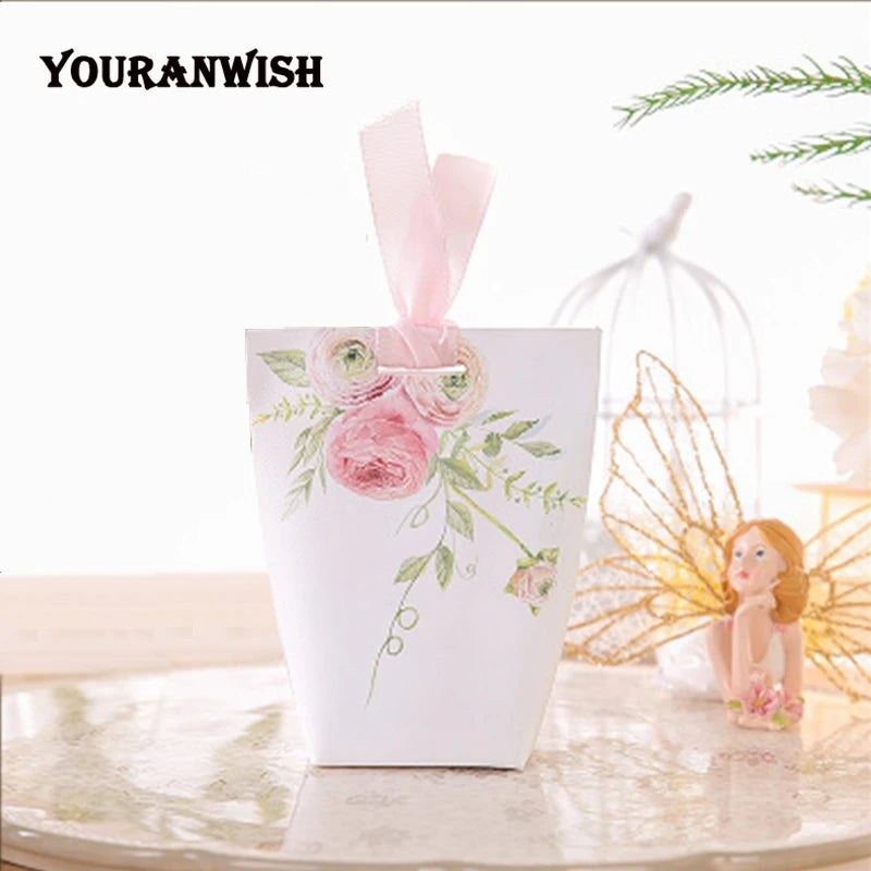 Wedding Favors Upscale Gift Boxes Paper Baby Shower Favor Boxes pink flowers Candy Box