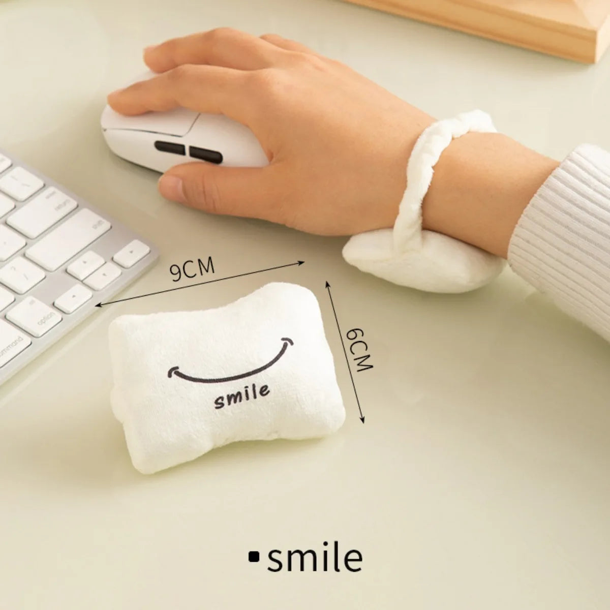 1 Pc Franky Fleece Mouse Pad, Wrist Guard, and Cute Wrist Pillow Are Perfect as Gifts for Office Workers